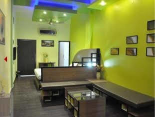 ורנאסי Hotel Vishwanath מראה חיצוני תמונה